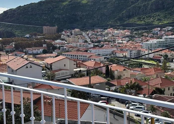 Appartement Sea & Mountain View In Machico (Madeira)