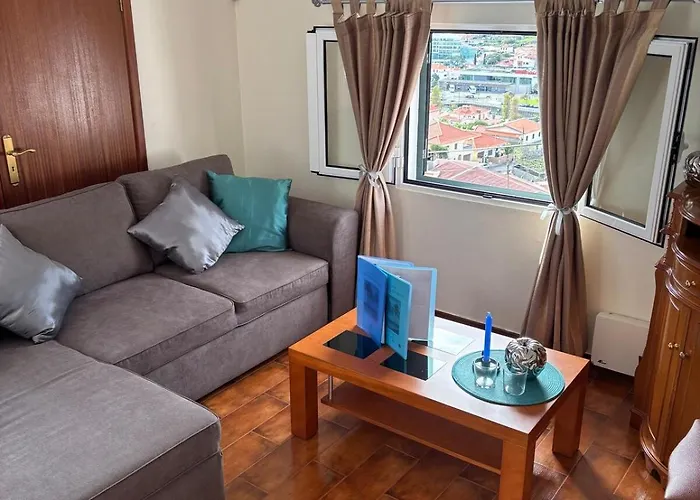 Apartamento Sea & Mountain View In Machico (Madeira)